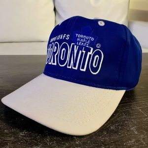 Vintage Toronto Maple Leafs Snapback Hat